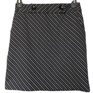 Worthington Black White Diamond Print Straight Pencil Skirt. Size 4